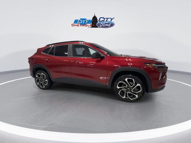 Photo of 2024 Crimson Metallic Chevrolet Trax