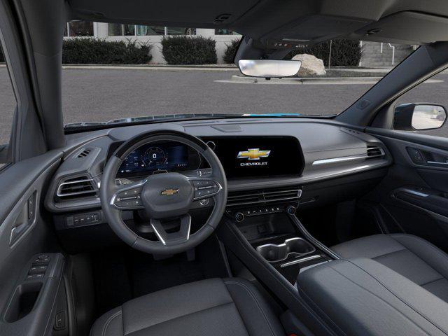 Photo of 2026 Mosaic Black Metallic Chevrolet Traverse