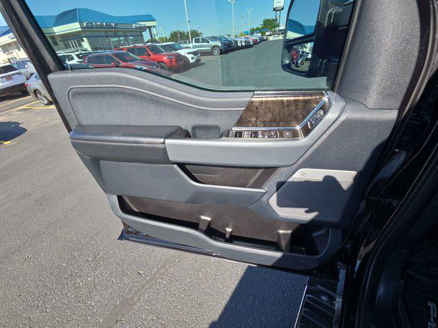 Photo of 2022 Agate Black Metallic Ford F-150