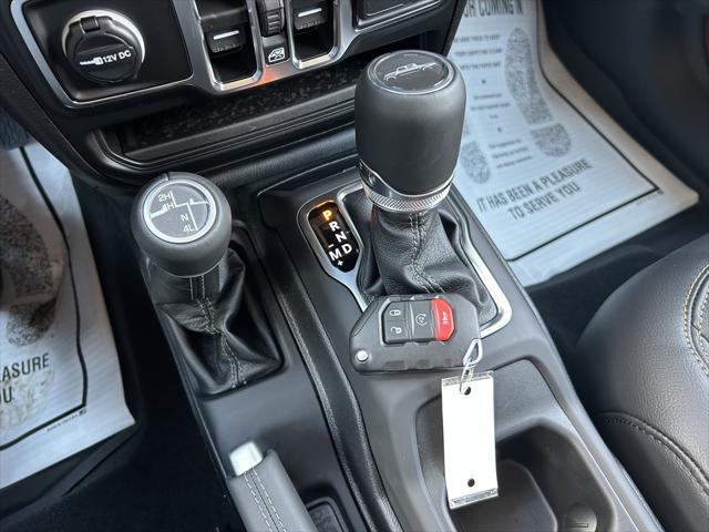 Photo of 2025 Firecracker Red Clearcoat Jeep Gladiator