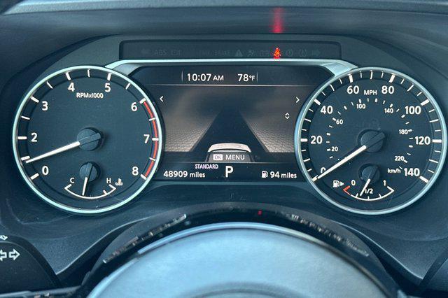 Photo of 2022 Pearl White Tricoat Nissan Rogue