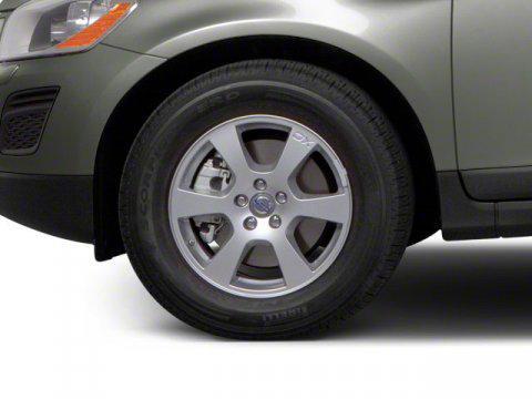 Photo of 2010 Silver Volvo XC60