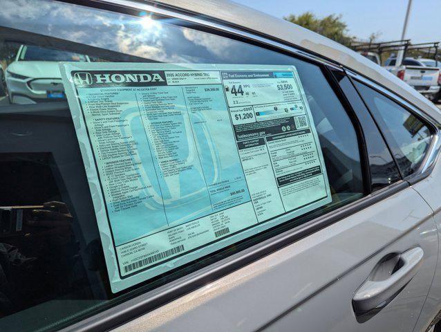 Photo of 2025 Urban Gray Pearl Honda Accord Hybrid