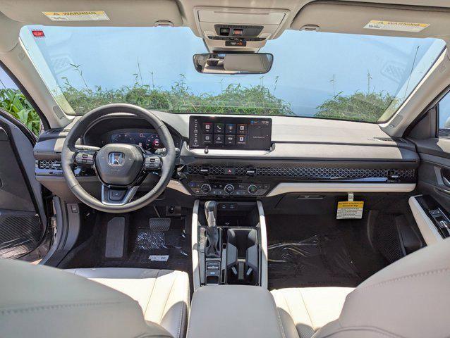 Photo of 2025 Urban Gray Pearl Honda Accord Hybrid