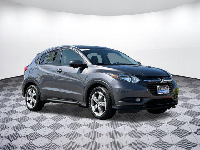 Photo of 2017 Modern Steel Metallic Honda HR-V