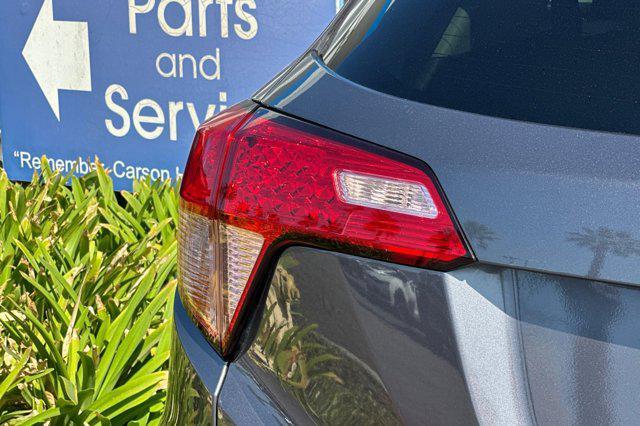 Photo of 2017 Modern Steel Metallic Honda HR-V