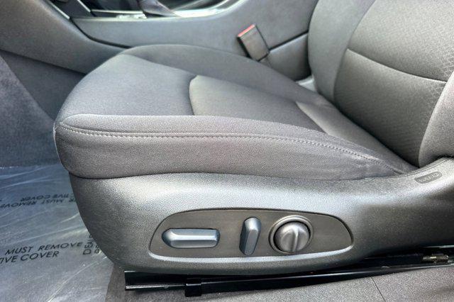 Photo of 2024 Mineral Gray Metallic Chevrolet Malibu
