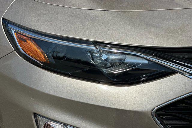 Photo of 2024 Mineral Gray Metallic Chevrolet Malibu