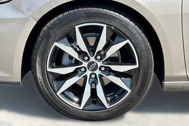 Photo of 2024 Mineral Gray Metallic Chevrolet Malibu