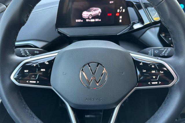 Photo of 2024 Pure Gray Volkswagen ID.4