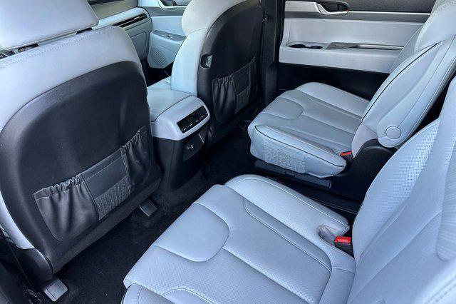 Photo of 2024 Sierra Burgundy Hyundai PALISADE