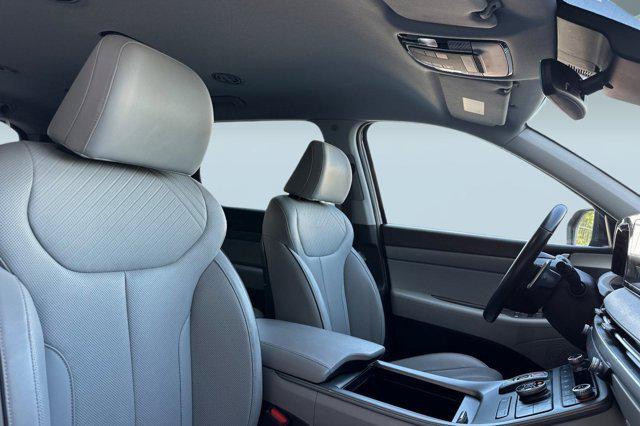 Photo of 2024 Sierra Burgundy Hyundai PALISADE