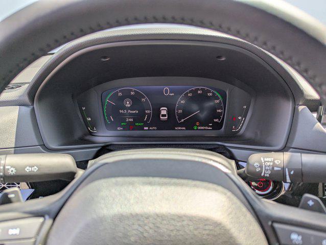 Photo of 2025 Solar Silver Metallic Honda Accord Hybrid