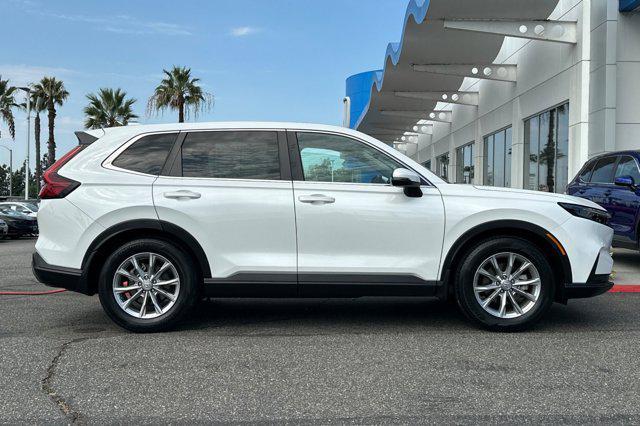 Photo of 2023 Platinum White Pearl Honda CR-V