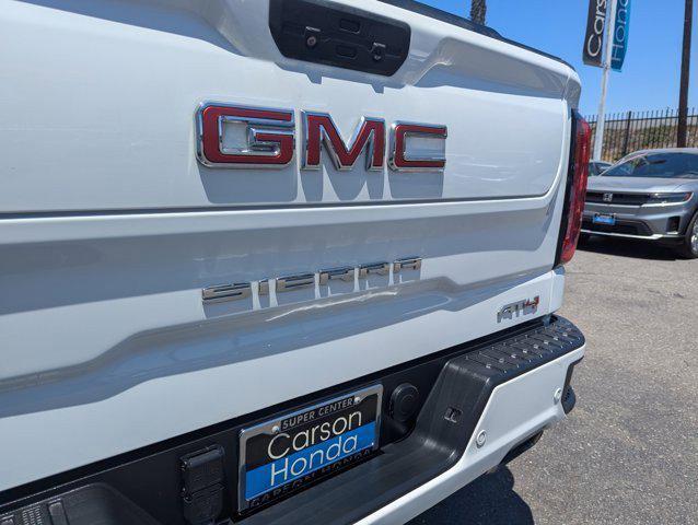 Photo of 2021 Summit White GMC Sierra 1500