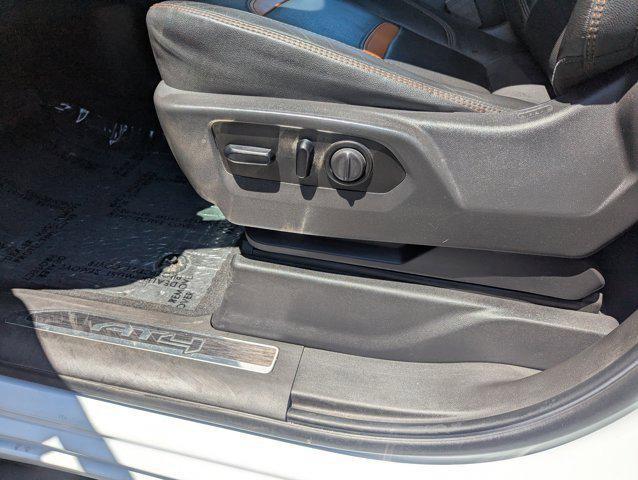 Photo of 2021 Summit White GMC Sierra 1500