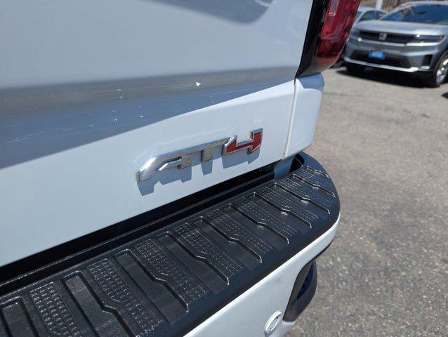 Photo of 2021 Summit White GMC Sierra 1500