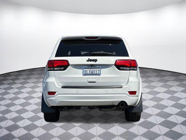 Photo of 2019 Bright White Clearcoat Jeep Grand Cherokee