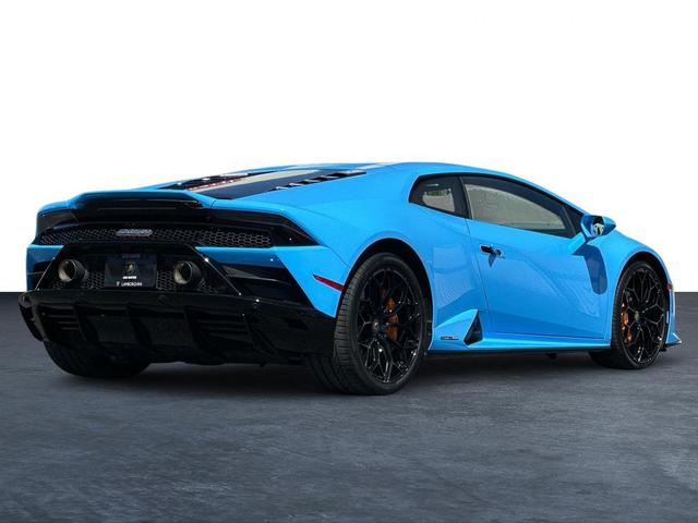 Photo of 2022 Blu Cepheus Metallic Lamborghini Huracan EVO