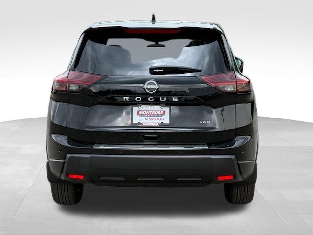 Photo of 2026 Super Black Nissan Rogue