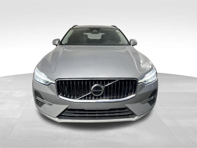 Photo of 2022 Silver Volvo XC60