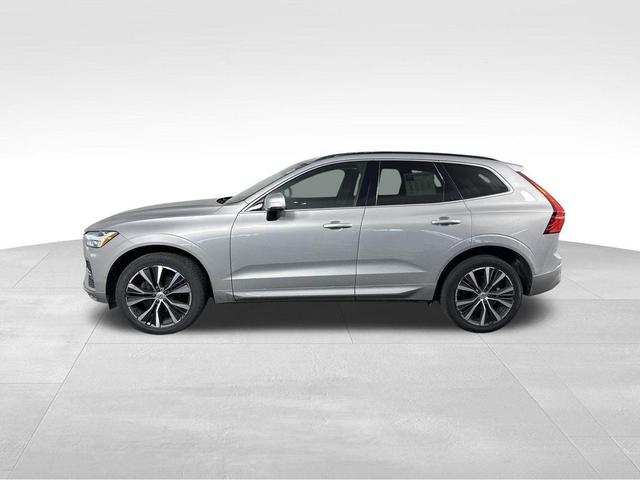 Photo of 2022 Silver Volvo XC60