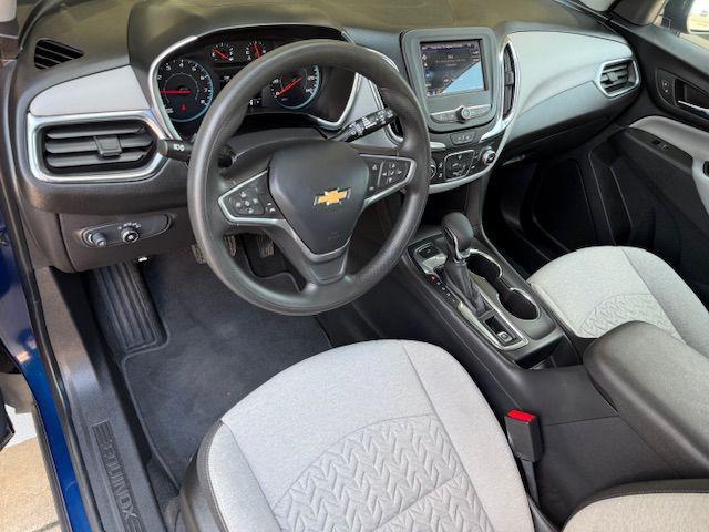 Photo of 2023 Blue Glow Metallic Chevrolet Equinox