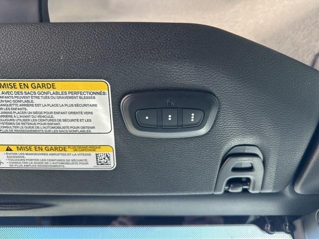 Photo of 2024 Granite Crystal Clearcoat Metallic Jeep Gladiator