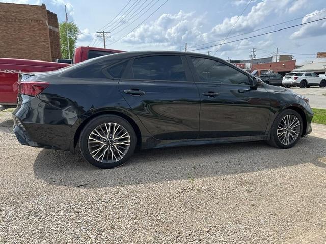 Photo of 2023 Aurora Black Pearl Kia Forte
