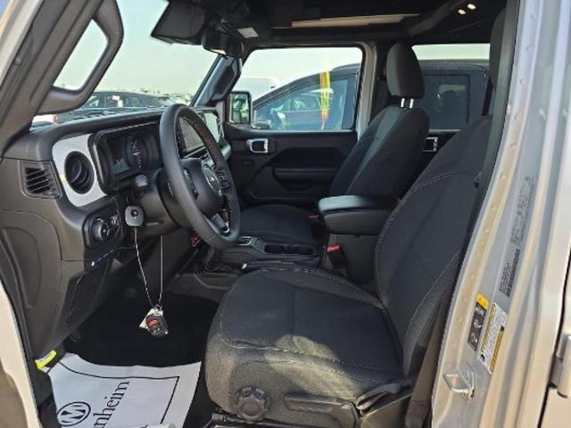 Photo of 2024 Silver Zynith Clearcoat Jeep Wrangler 4xe