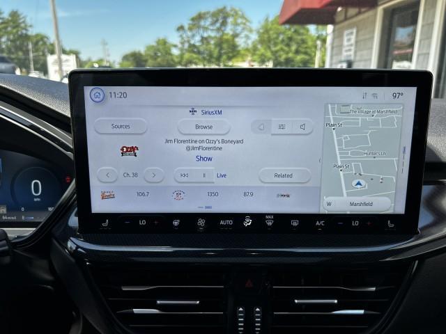 Photo of 2023 Carbonized Gray Metallic Ford Escape