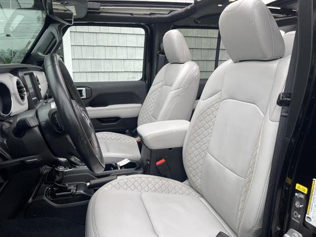 Photo of 2022 Black Clearcoat Jeep Wrangler Unlimited 4xe