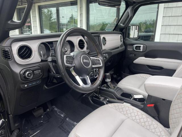 Photo of 2022 Black Clearcoat Jeep Wrangler Unlimited 4xe