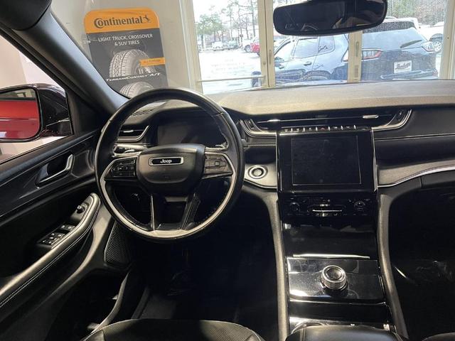 Photo of 2021 Velvet Red Pearlcoat Jeep Grand Cherokee L
