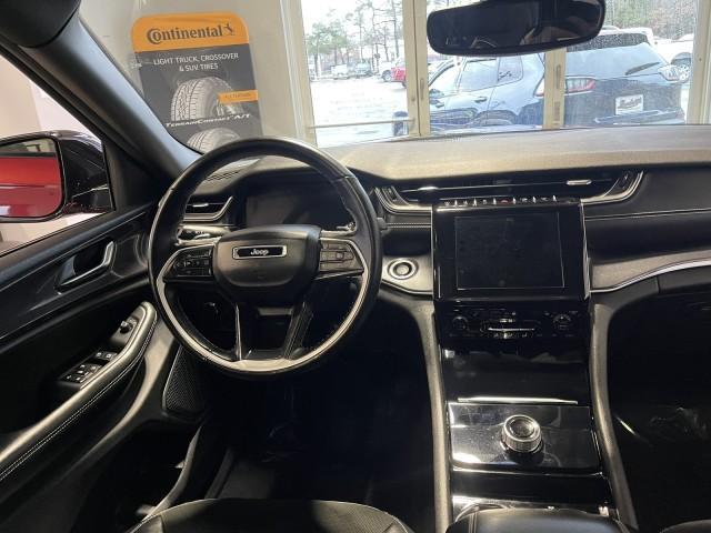 Photo of 2021 Velvet Red Pearlcoat Jeep Grand Cherokee L