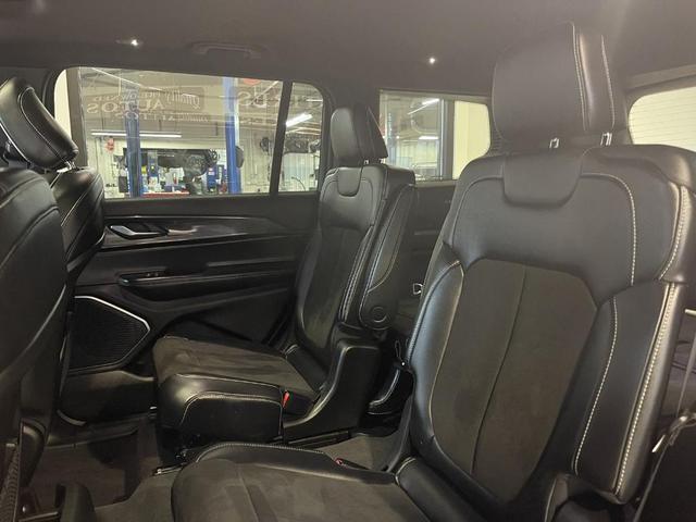 Photo of 2021 Velvet Red Pearlcoat Jeep Grand Cherokee L