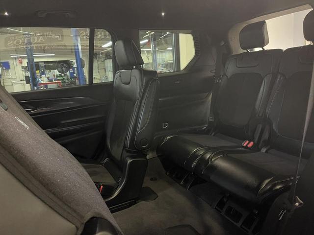 Photo of 2021 Velvet Red Pearlcoat Jeep Grand Cherokee L