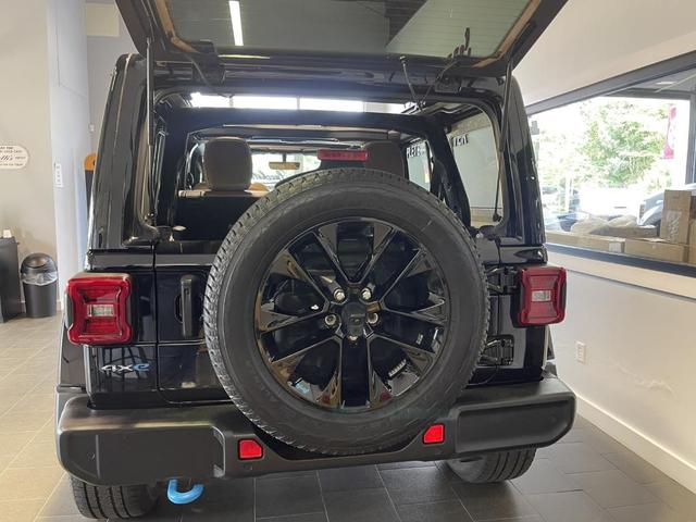 Photo of 2022 Black Clearcoat Jeep Wrangler Unlimited 4xe