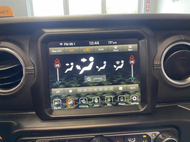 Photo of 2022 Black Clearcoat Jeep Wrangler Unlimited 4xe