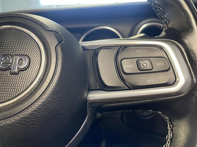 Photo of 2022 Black Clearcoat Jeep Wrangler Unlimited 4xe