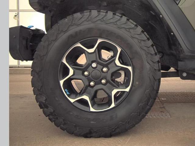 Photo of 2022 Sarge Green Clearcoat Jeep Wrangler Unlimited 4xe