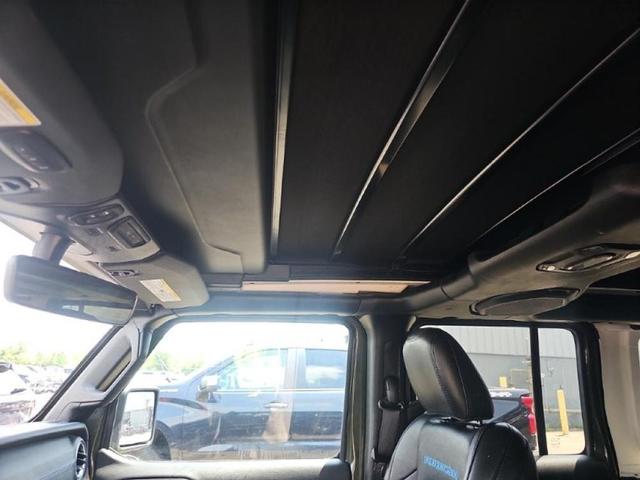 Photo of 2022 Sarge Green Clearcoat Jeep Wrangler Unlimited 4xe