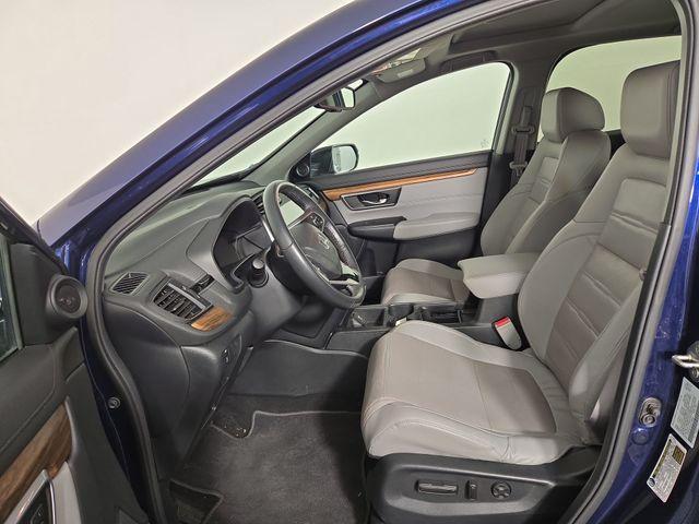 Photo of 2019 Obsidian Blue Pearl Honda CR-V