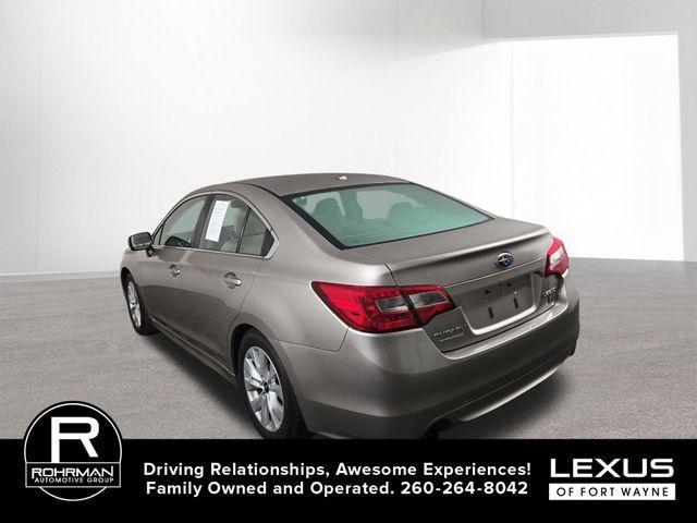Photo of 2015 Tungsten Metallic Subaru Legacy