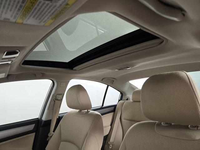 Photo of 2015 Tungsten Metallic Subaru Legacy