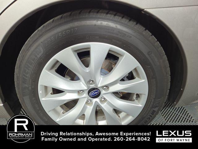 Photo of 2015 Tungsten Metallic Subaru Legacy
