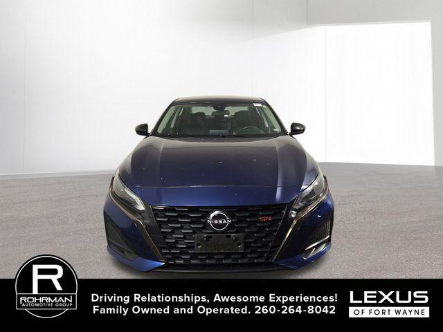 Photo of 2023 Deep Blue Pearl Nissan Altima