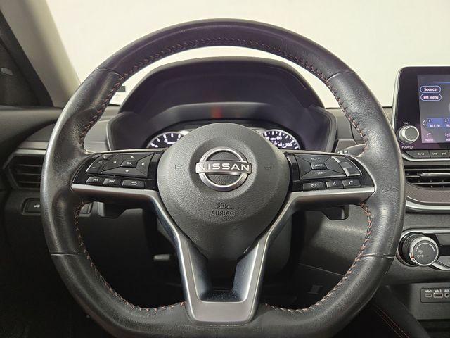 Photo of 2023 Deep Blue Pearl Nissan Altima