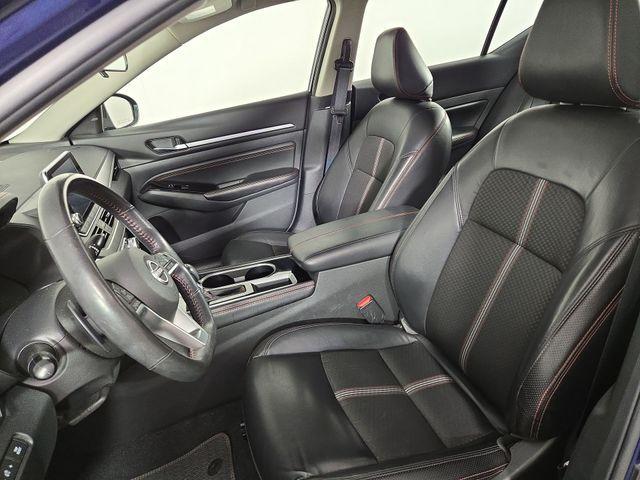 Photo of 2023 Deep Blue Pearl Nissan Altima
