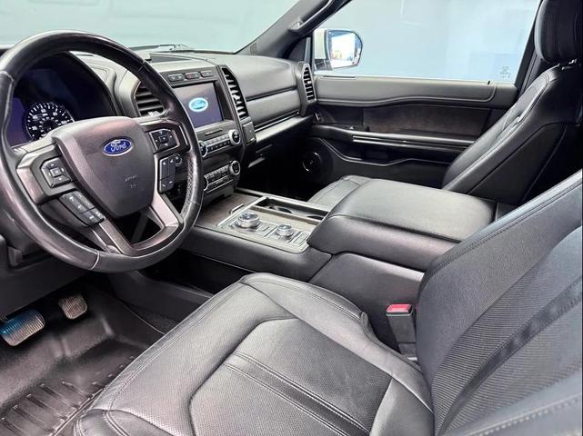 Photo of 2020 Star White Metallic Tri-Coat Ford Expedition